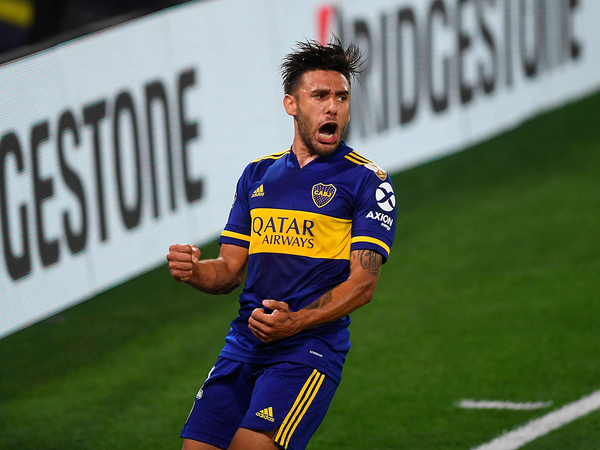Boca Juniors y Santos juegan en la Bombonera