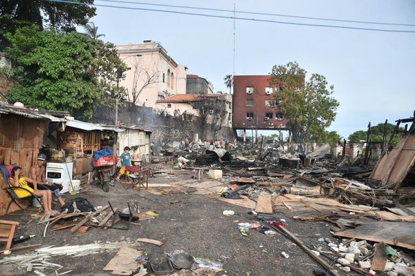 Incendio en zona del Cabildo: buscan un terreno para construcción de viviendas populares definitivas - Nacionales - ABC Color