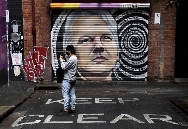 Justicia británica deniega la libertad bajo fianza a Julian Assange