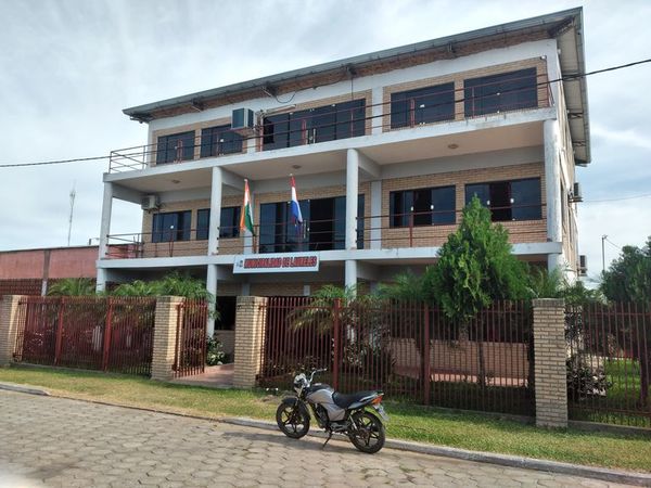 Denuncian utilización irregular de transporte municipal en Laureles - Nacionales - ABC Color