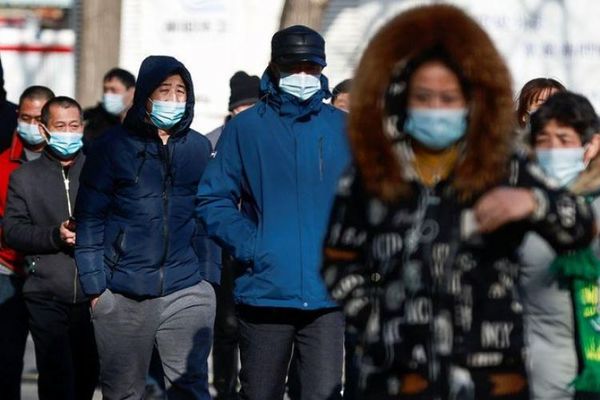 China intensifica las restricciones de COVID cerca de Pekín ante el aumento de infecciones