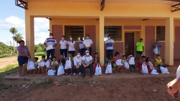 "Esperanza Deportiva" llegó en el Día de Reyes a comunidades indígenas y barrios de Asunción | .::Agencia IP::.