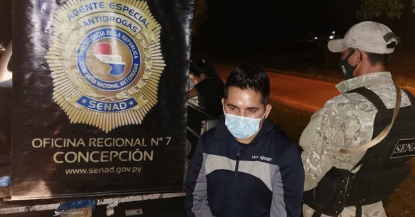 La Nación / Detienen a un pasajero con más de 2.000 dosis de crack en su poder