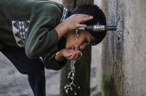 Una empresa israelí en la franja de Gaza transforma la humedad del aire en agua