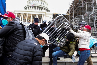 Analista califica de “intento de golpe de Estado” los disturbios en EEUU » Ñanduti