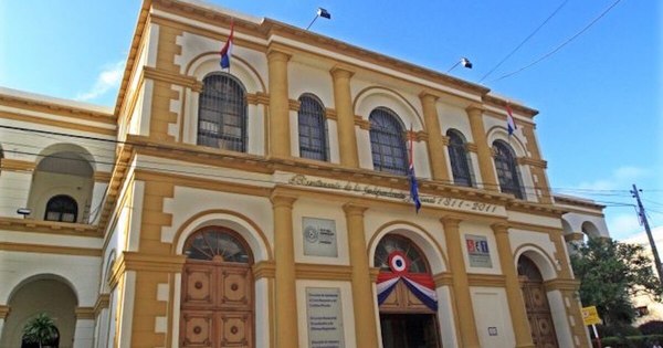 La Nación / Ejecutivo reglamenta las normas especiales de valoración de operaciones para el IRE