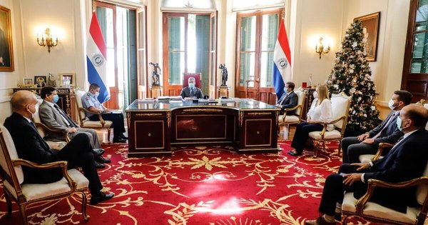 La Nación / Abdo Benítez cometió una falta de respeto al Poder Legislativo, dice Latorre