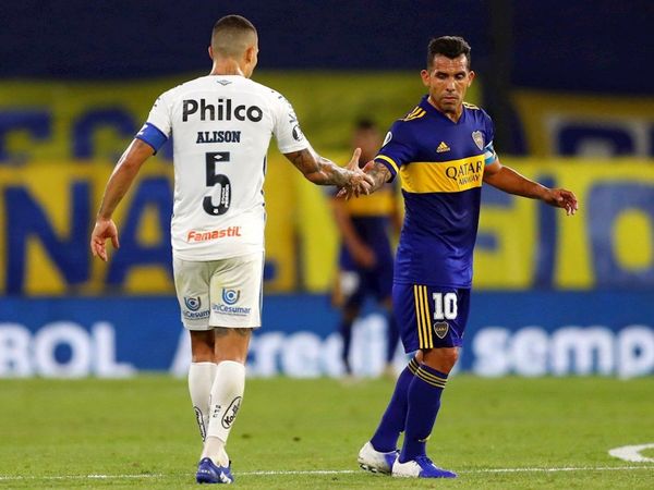 Boca y Santos se pasan la mano