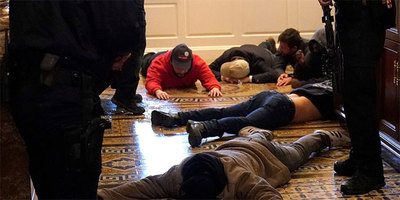 Fallece la mujer que recibió una bala en el Capitolio durante los disturbios en EE.UU. » Ñanduti