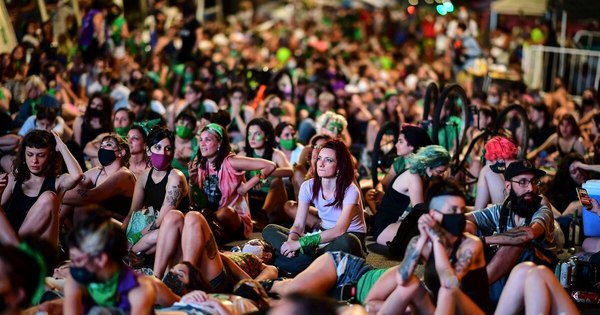 La Nación / Argentina: Reimponen restricciones