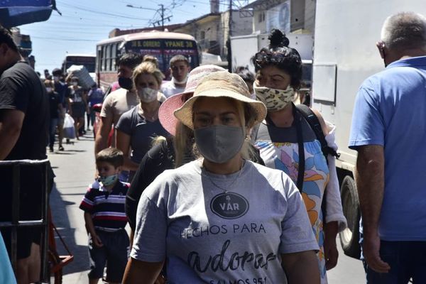 Gobierno anuncia “más controles” sobre cumplimiento de ley de mascarillas - Nacionales - ABC Color