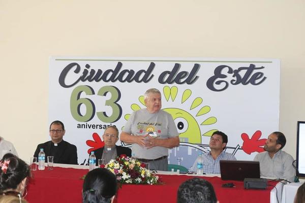 Casi un año sin cobrar por haber trabajado en festejo de CDE