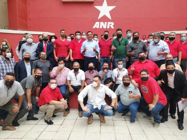 Martín Arévalo inscribe movimiento en ANR para ser precandidato
