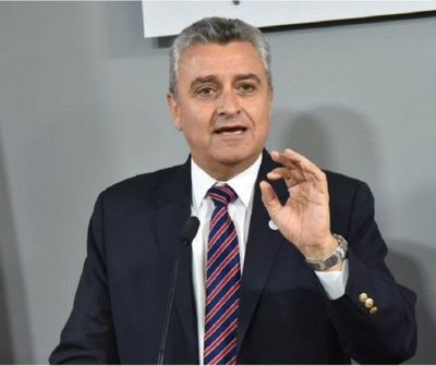Villamayor asegura que no renunciará a su cargo