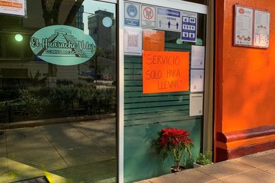 Al menos 13.500 restaurantes han cerrado en la capital mexicana por la crisis - MarketData