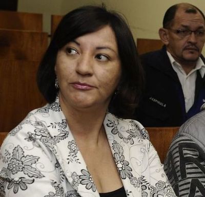 Renuncia abogada de Carmen y Laura Villalba