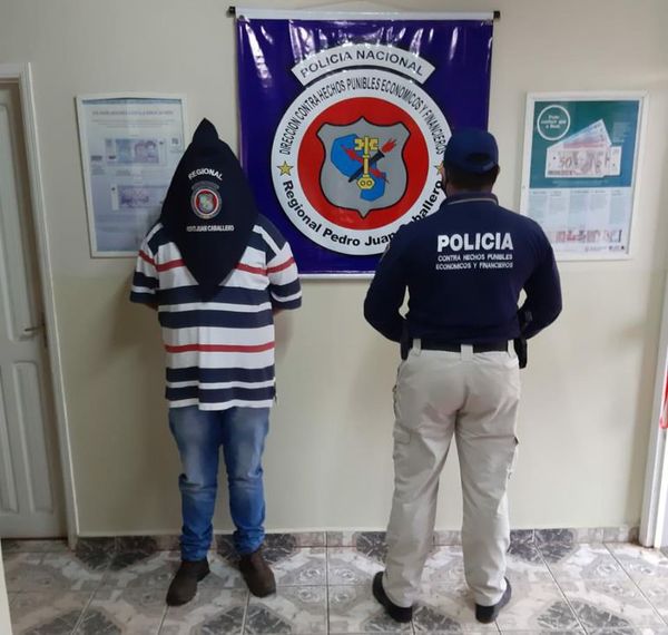 Detienen a brasileño denunciado por hacer circular billetes falsificados - Nacionales - ABC Color