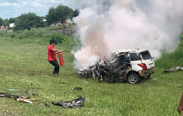 HOY / Militar mata a su pareja y en su huida fallece en un accidente de tránsito