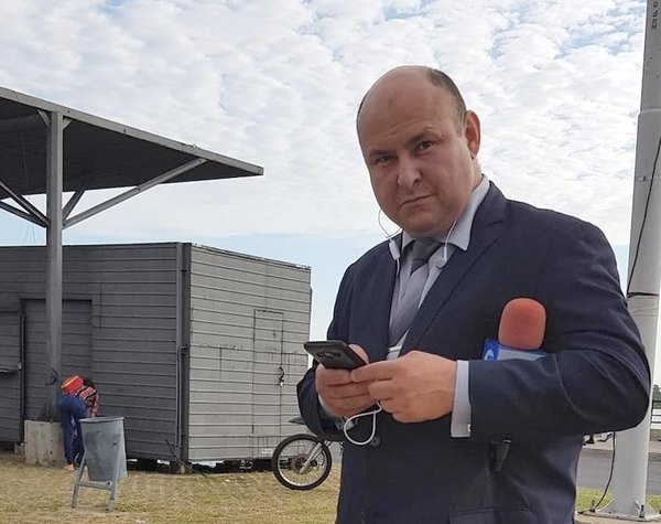 Crónica / Atacan a periodista ¡por usar tapabocas!