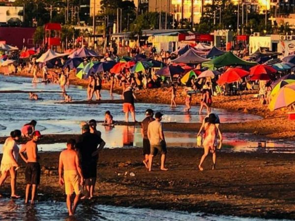 Vuelven el fútbol amateur y  playas en zonas con baja tasa de casos