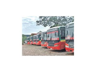 Línea 21, sancionada por regular buses