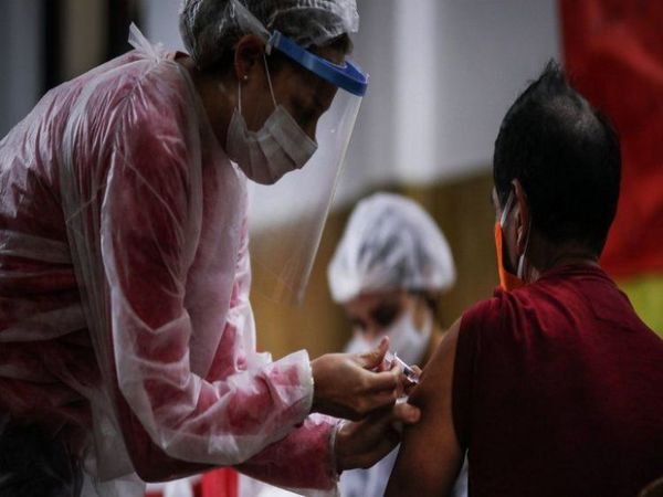 Dinavisa cree que el Estado traerá vacunas anti-Covid antes que privadas