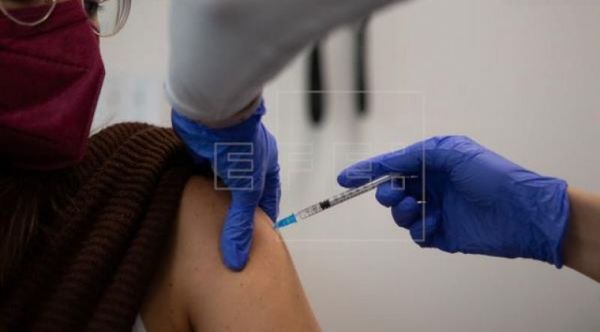España supera los dos millones de contagios de COVID-19