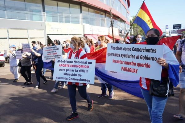 Encarnación: Comerciantes piden al Congreso aprobar subsidio económico | OnLivePy