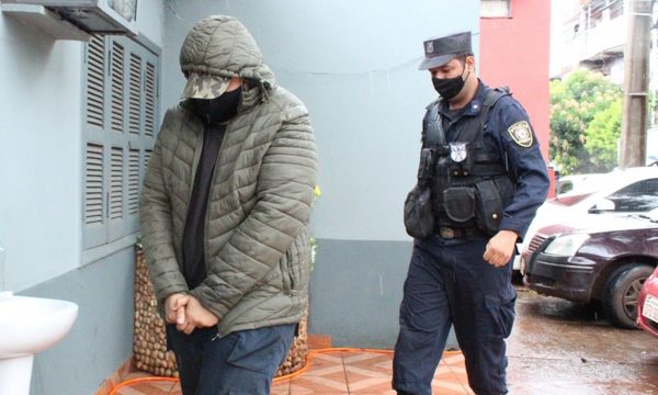 Cae detenido guardiacárcel con marihuana y celular que intentó introducir al penal – Diario TNPRESS