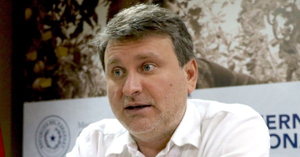 La Nación / Coscia y Lichi acordaron con abogado que no tenía poder para arreglar demanda de Texos
