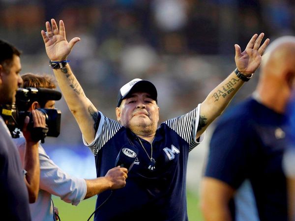 Justicia pide datos por la herencia de Maradona a su abogado y a 5 países