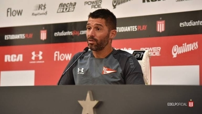 HOY / El mundialista Mariano Andújar echa por tierra el intento de Olimpia