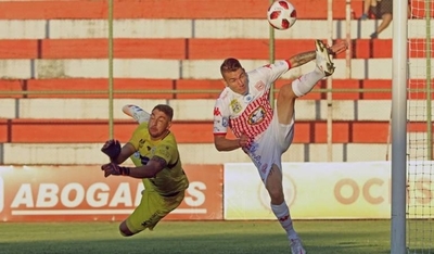 HOY / ‘La Fuga’ Giménez llega al Sportivo Luqueño