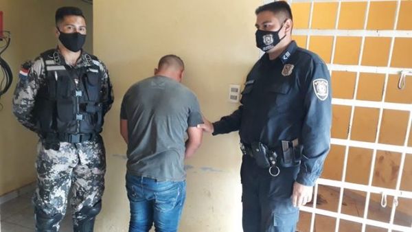 Agentes del grupo Lince atrapan a joven armado que mantenía en zozobra a pobladores de Juan León Mallorquín