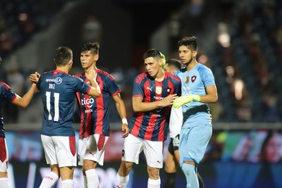 'Es mucha diferencia estar atajando en General Díaz y Cerro'