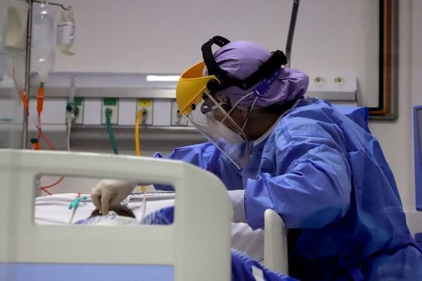 Directora de Terapias confirma que dos pacientes se encuentran internados por dengue y covid-19 a la vez