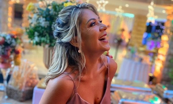 Ña Norma responde a criticonas: “Chorizo mal cargado. Esyryry, sigapy, egue ko’águi”