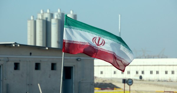 La Nación / A un año de la muerte de Soleimani, Irán viola acuerdo nuclear