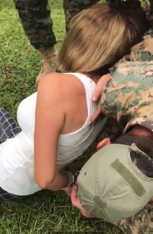 Mujer denuncia violento y amañado desalojo en Puentesiño