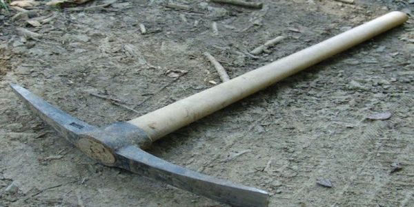 MATÓ A SU CONCUBINA Y TIRÓ EL CUERPO EN UN BALDÍO