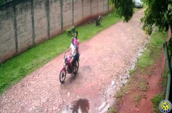Otra mujer fue asaltada por motochorros en Luque •