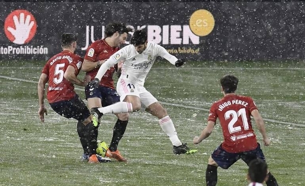 HOY / Osasuna y el frío congelan al Real Madrid