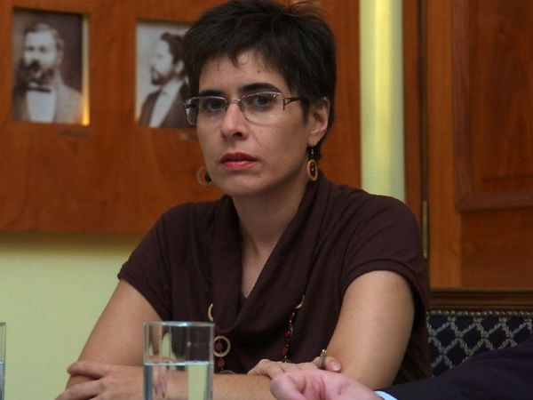 “La corrupción corroe la economía, la política y las bases de la democracia”