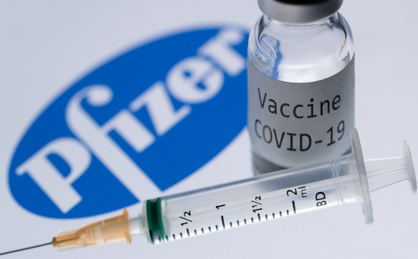 COVID-19: Vacuna de Pfizer podría funcionar contra variantes de Reino Unido y Sudáfrica