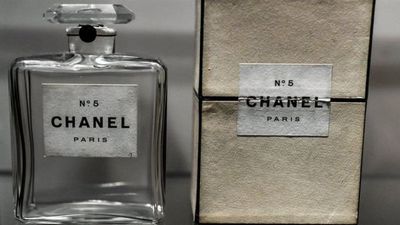 Chanel N°5 cumple 100 años sin una gota rancia