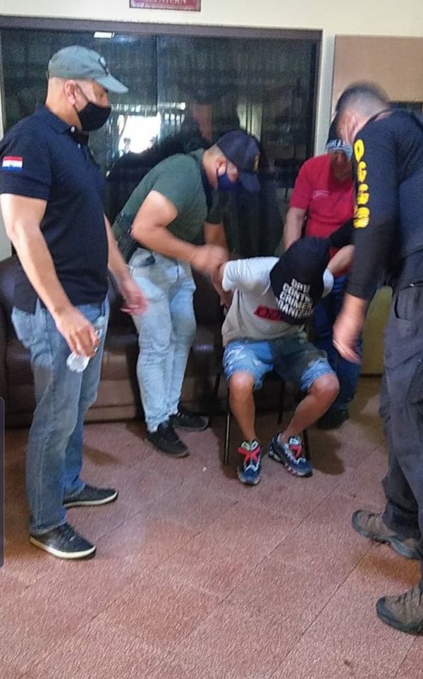 Supuestos integrantes del PCC Intentaron rescatar a jefe narco | Noticias Paraguay