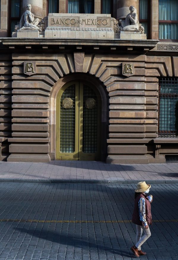 México inicia 2021 con batallas legislativas y económicas con los empresarios - MarketData