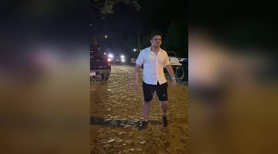 HOY / VIDEO | Joven actúa con prepotencia tras atacar a indefenso: “A todos ustedes les voy a matar"