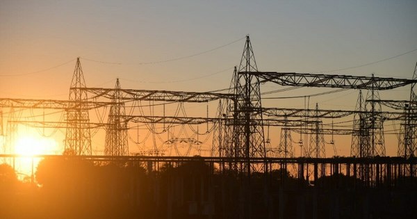 La Nación / Invertirán US$ 155 millones en línea de transmisión 500 kV Yguazú-Valenzuela