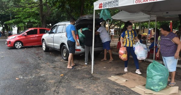 La Nación / Jóvenes de la ANR asisten a familias de la Chacarita
